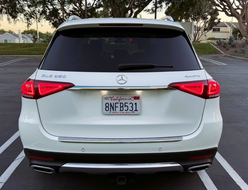 Photo 5 of this MERCEDES-BENZ GLE