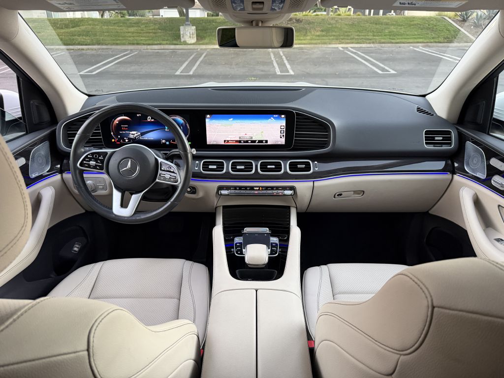 Photo 17 of this MERCEDES-BENZ GLE