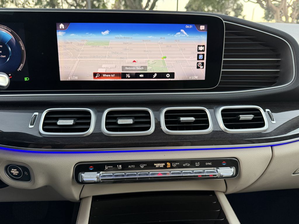Photo 19 of this MERCEDES-BENZ GLE