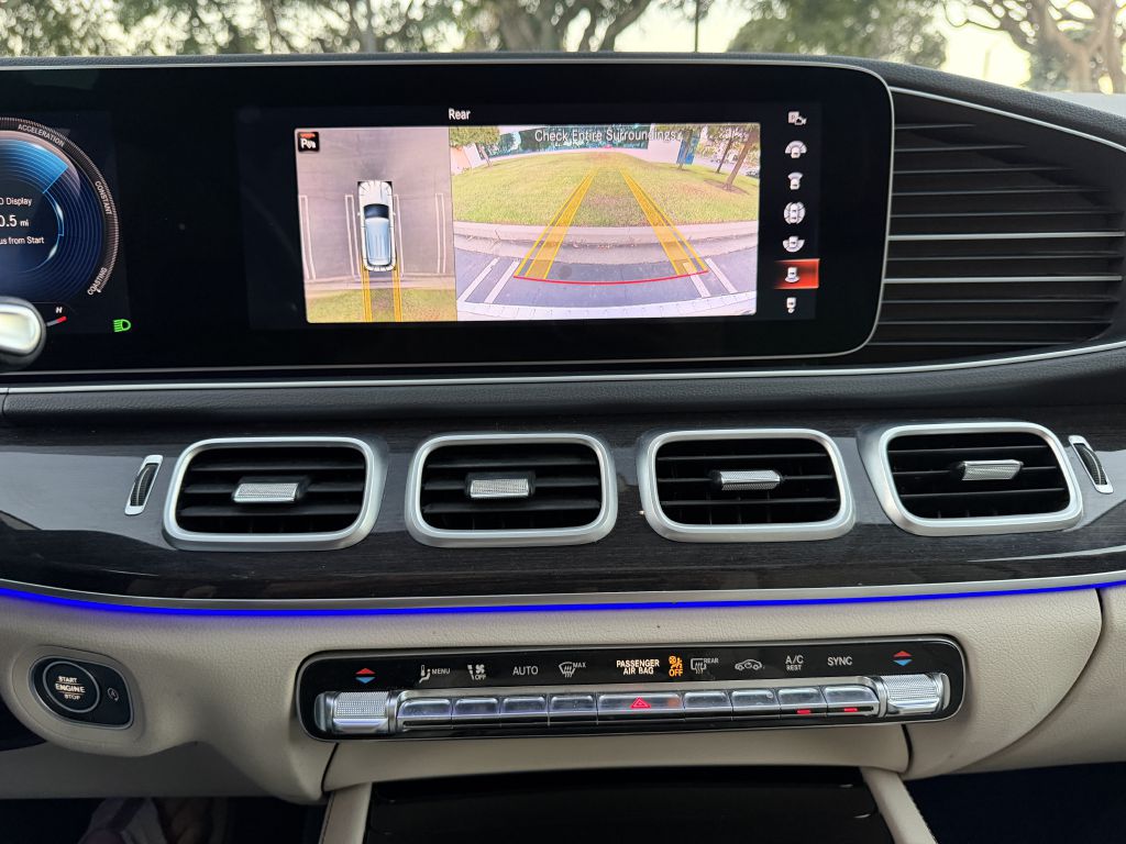 Photo 20 of this MERCEDES-BENZ GLE