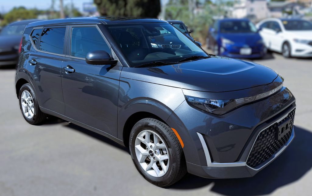 Photo 10 of this KIA SOUL