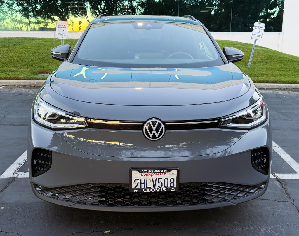 Photo 2 of this VOLKSWAGEN ID.4
