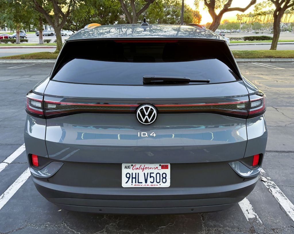 Photo 5 of this VOLKSWAGEN ID.4