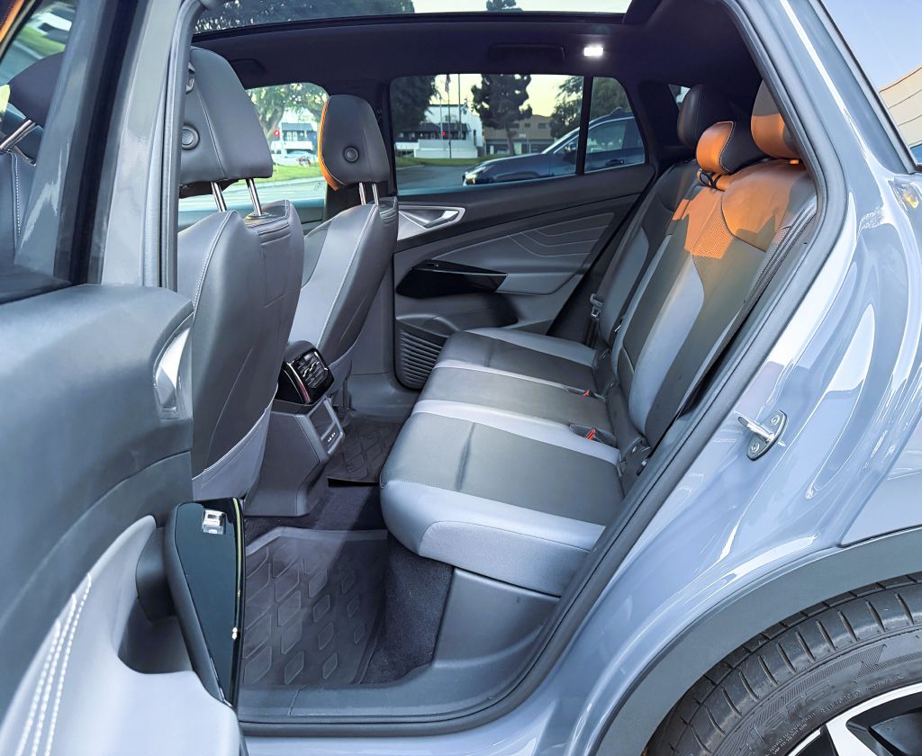 Photo 11 of this VOLKSWAGEN ID.4