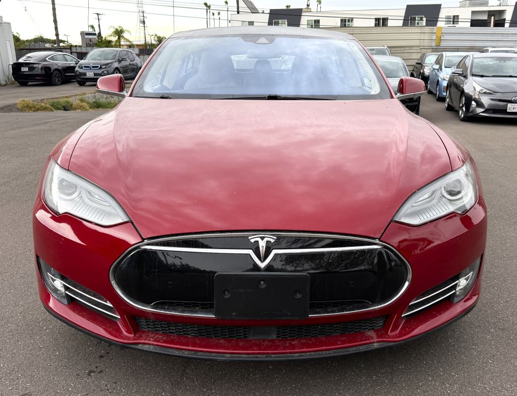 Photo 2 of this TESLA MODEL S