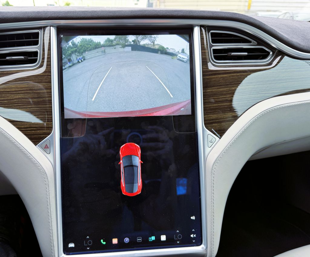 Photo 17 of this TESLA MODEL S