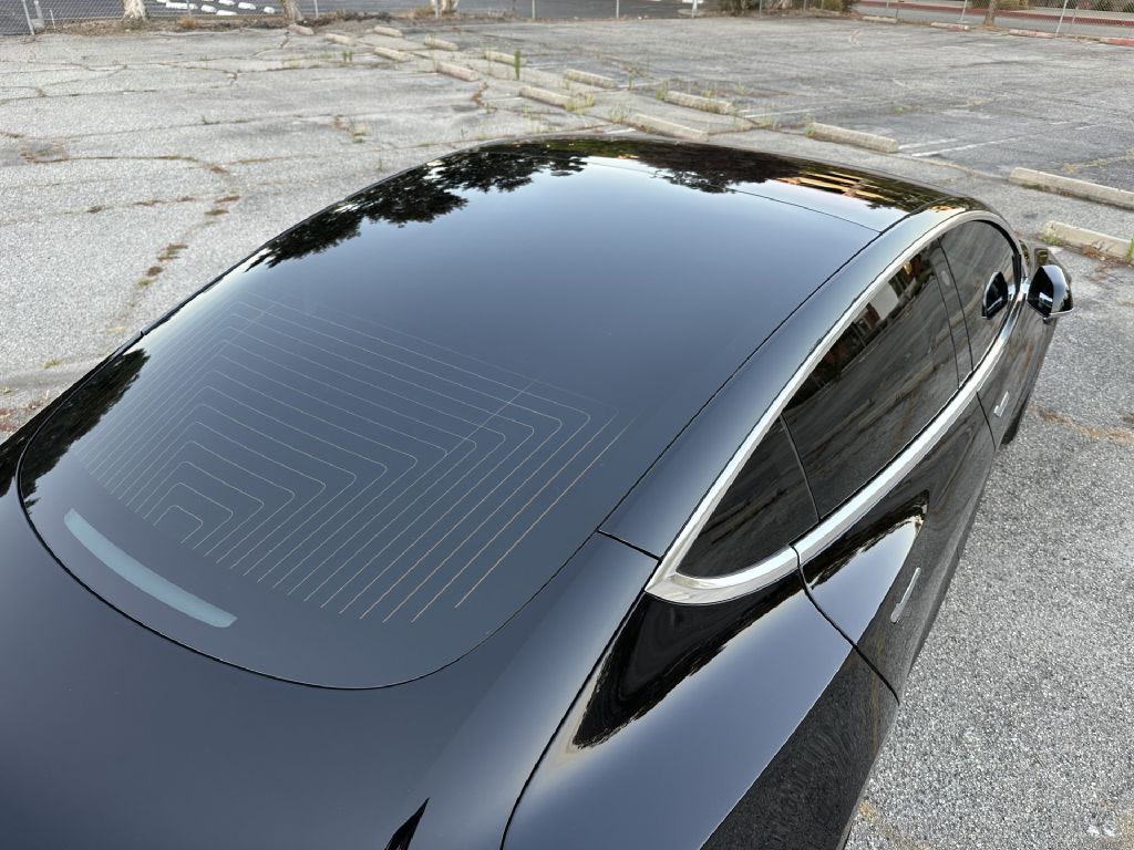 Photo 12 of this TESLA MODEL 3