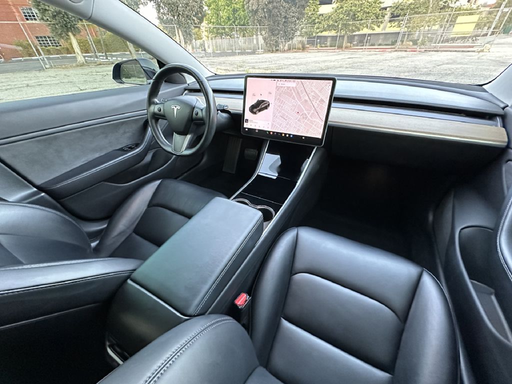 Photo 15 of this TESLA MODEL 3