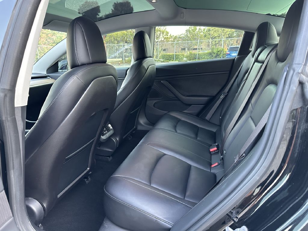 Photo 17 of this TESLA MODEL 3