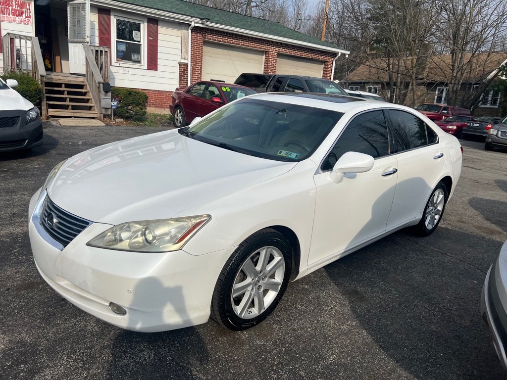 Photo 7 of this LEXUS ES