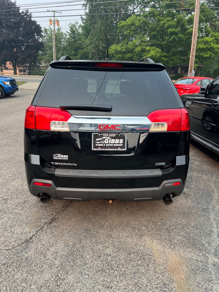 Photo 11 of this GMC TERRAIN