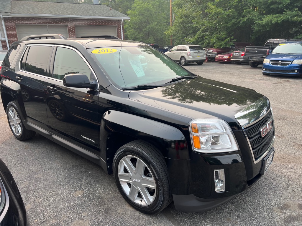 Photo 10 of this GMC TERRAIN