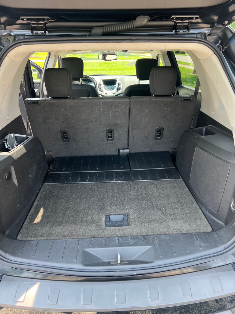 Photo 21 of this GMC TERRAIN