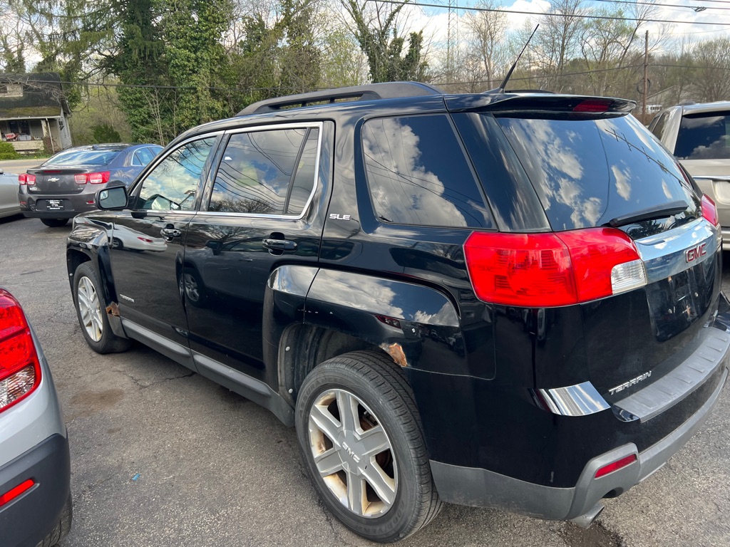 Photo 6 of this GMC TERRAIN