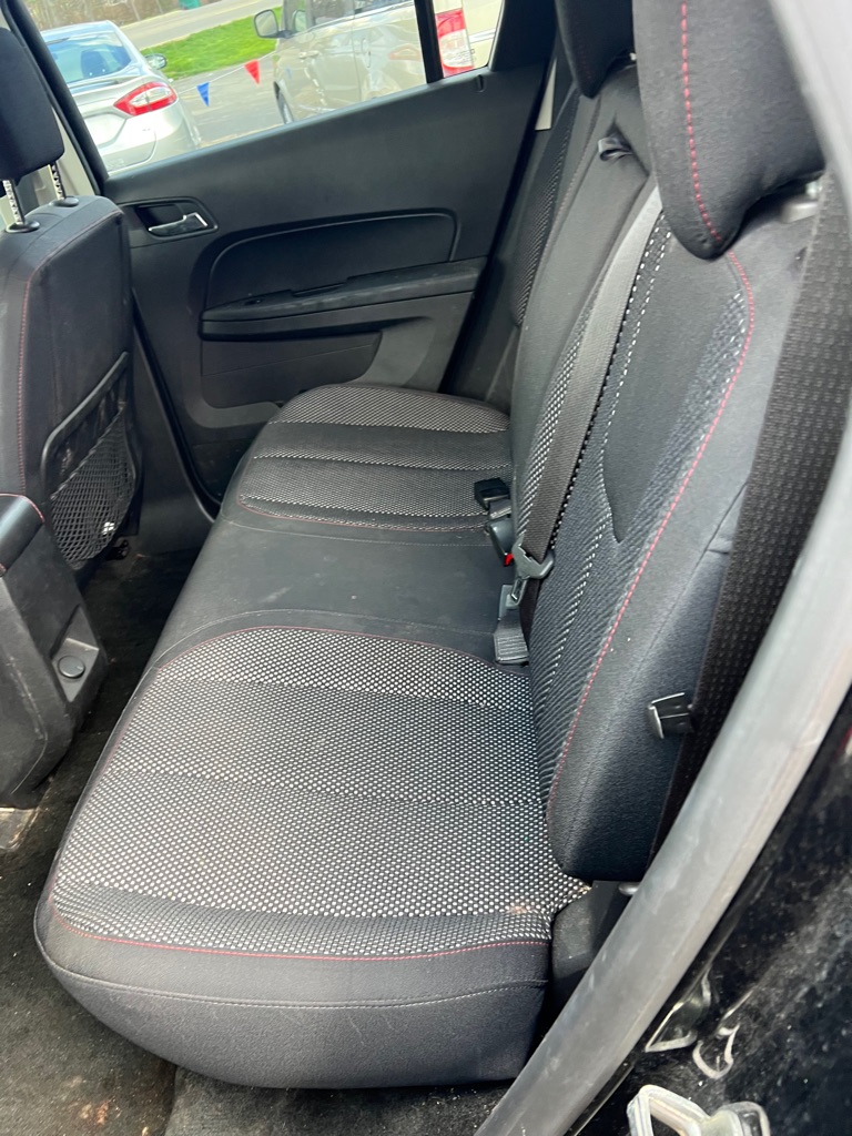 Photo 4 of this GMC TERRAIN
