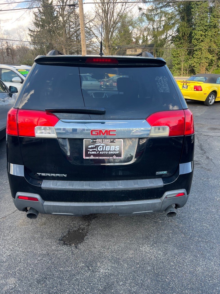 Photo 7 of this GMC TERRAIN