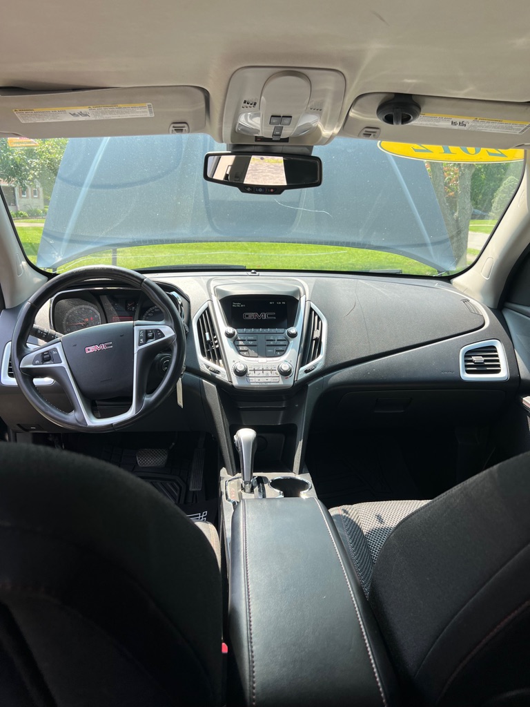 Photo 12 of this GMC TERRAIN