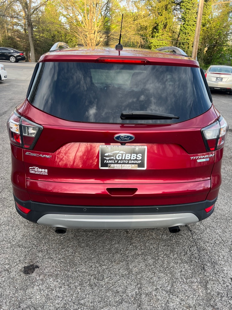 Photo 16 of this FORD ESCAPE