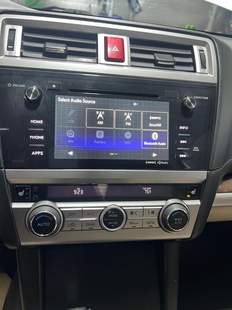 Photo 11 of this SUBARU OUTBACK