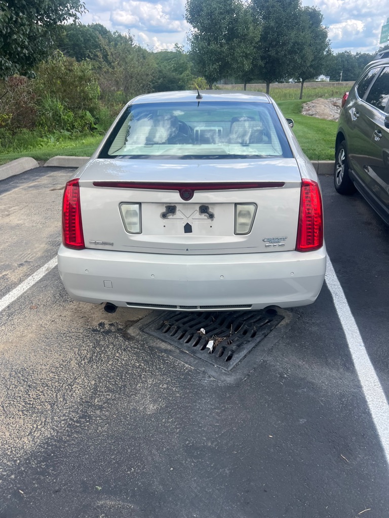 Photo 4 of this CADILLAC STS
