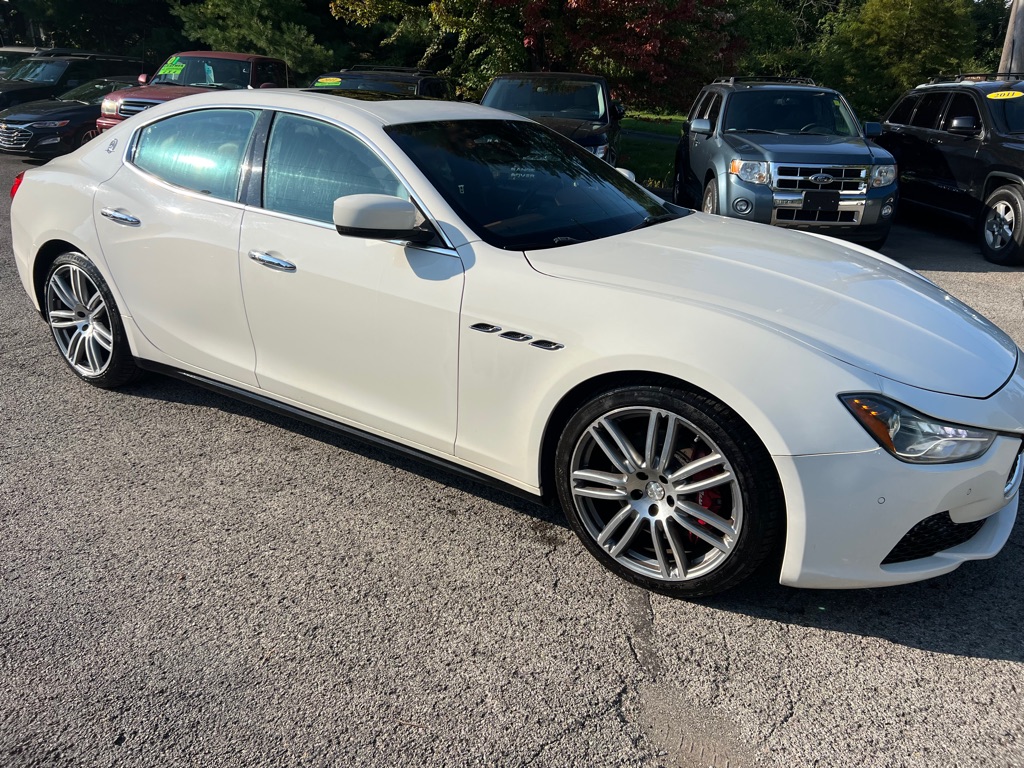 Photo 2 of this MASERATI GHIBLI