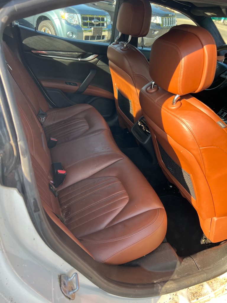 Photo 8 of this MASERATI GHIBLI