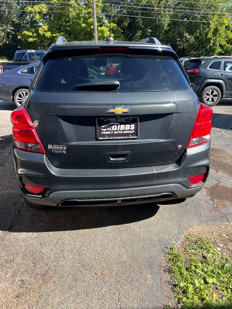 Photo 6 of this CHEVROLET TRAX