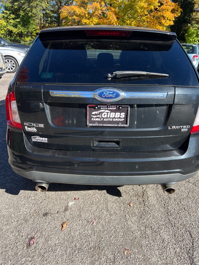 Photo 2 of this FORD EDGE
