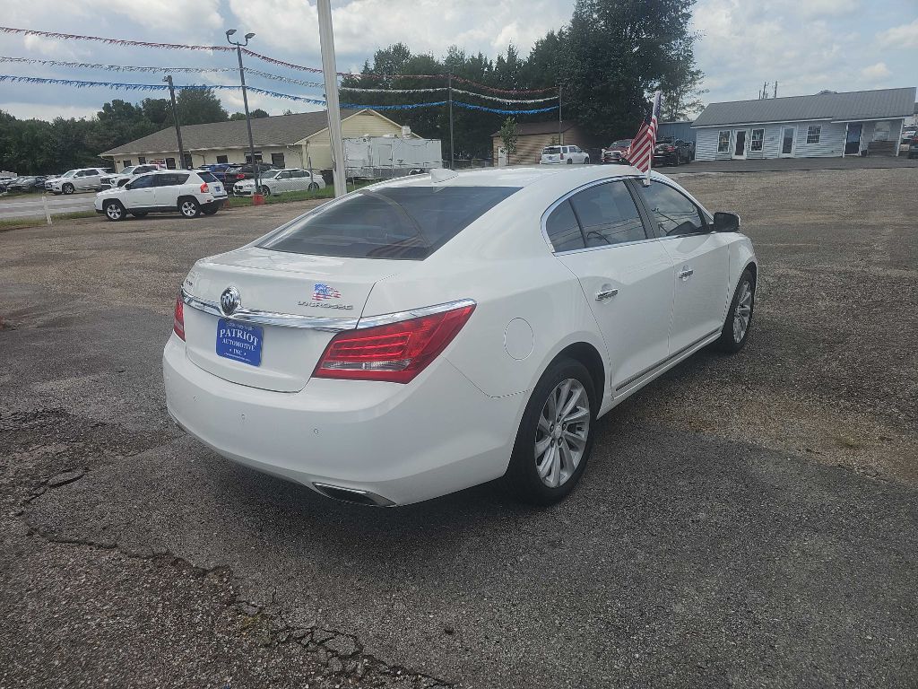 Photo 3 of this BUICK LACROSSE