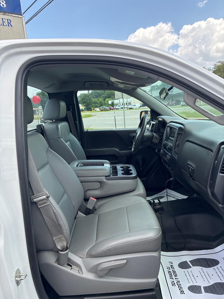 Photo 6 of this CHEVROLET SILVERADO 1500