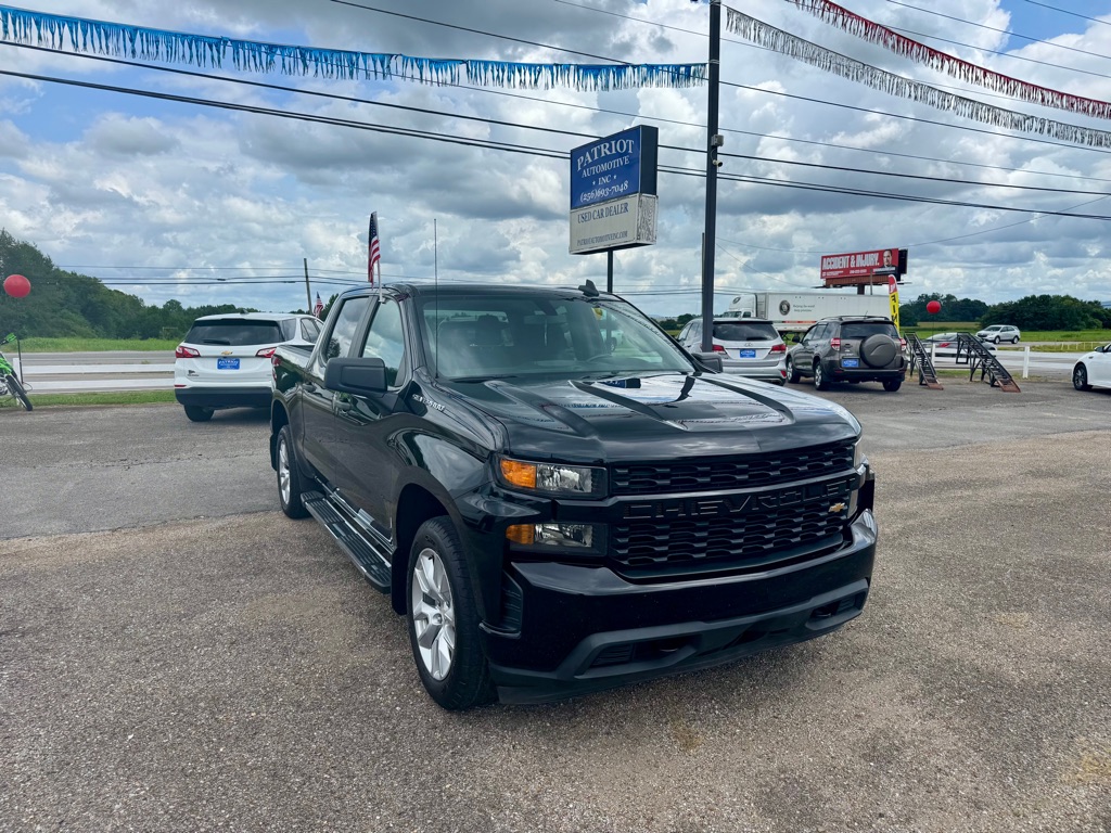 Photo 2 of this CHEVROLET SILVERADO LTD 1
