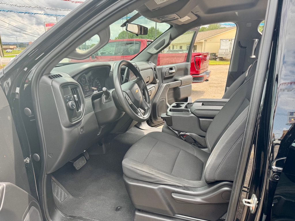 Photo 11 of this CHEVROLET SILVERADO LTD 1