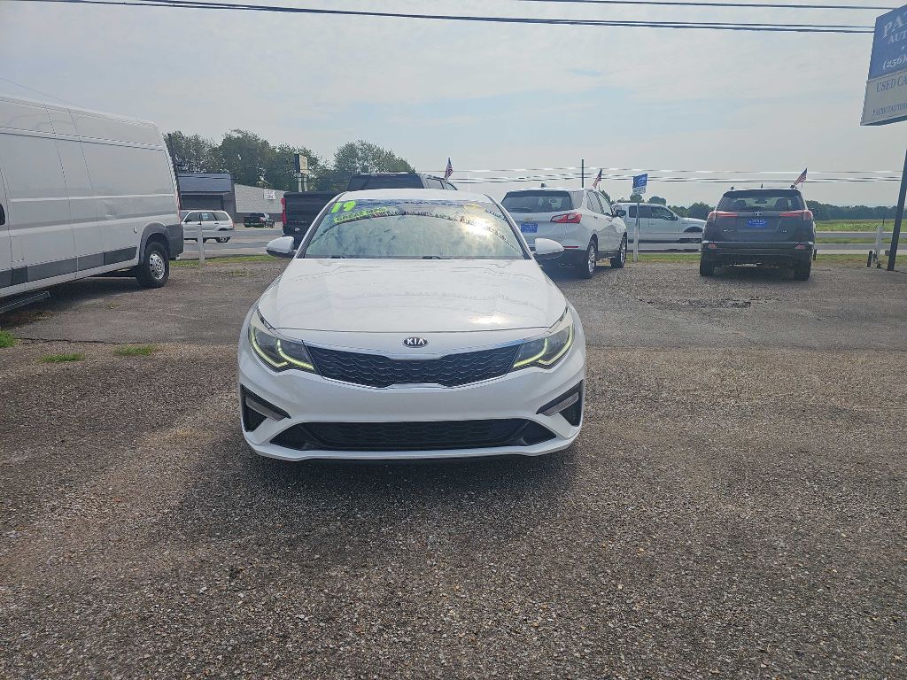 Photo 8 of this KIA OPTIMA