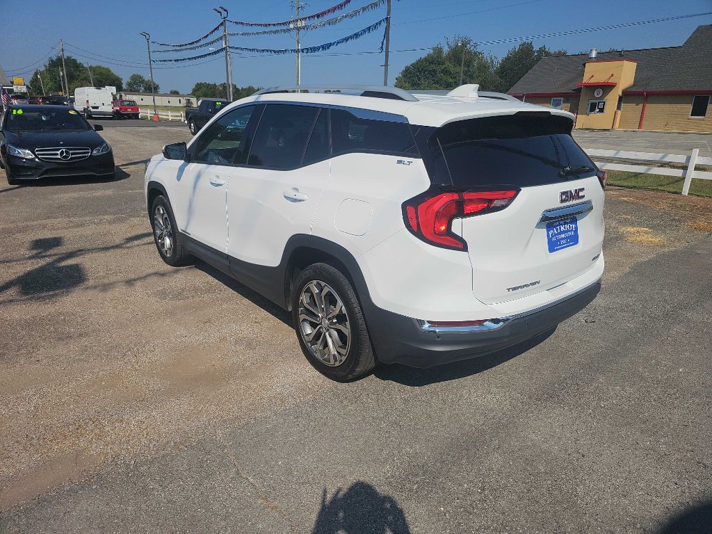 Photo 20 of this GMC TERRAIN