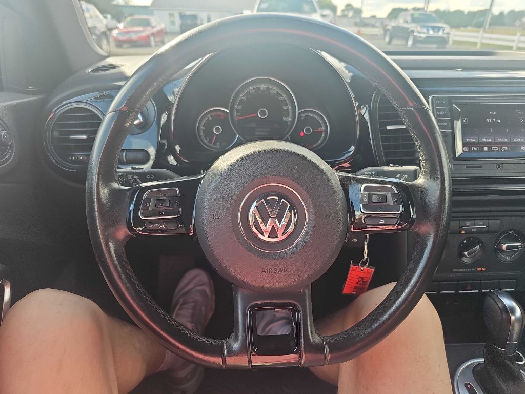 Photo 6 of this VOLKSWAGEN BEETLE