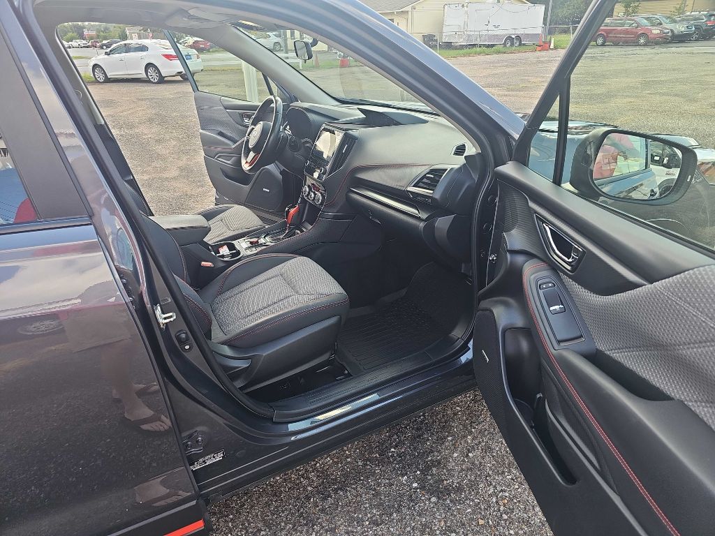 Photo 24 of this SUBARU FORESTER
