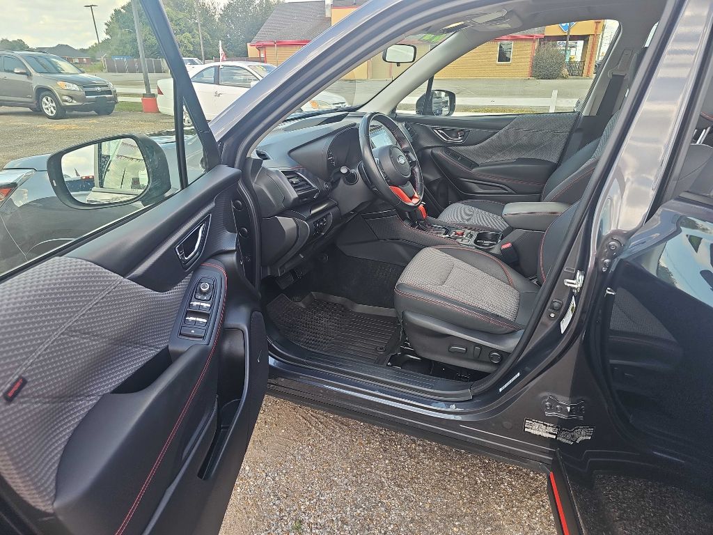 Photo 15 of this SUBARU FORESTER