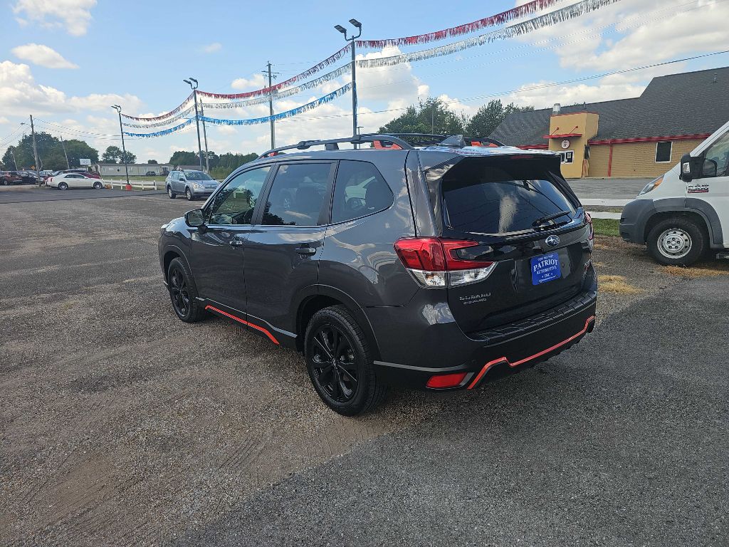 Photo 11 of this SUBARU FORESTER
