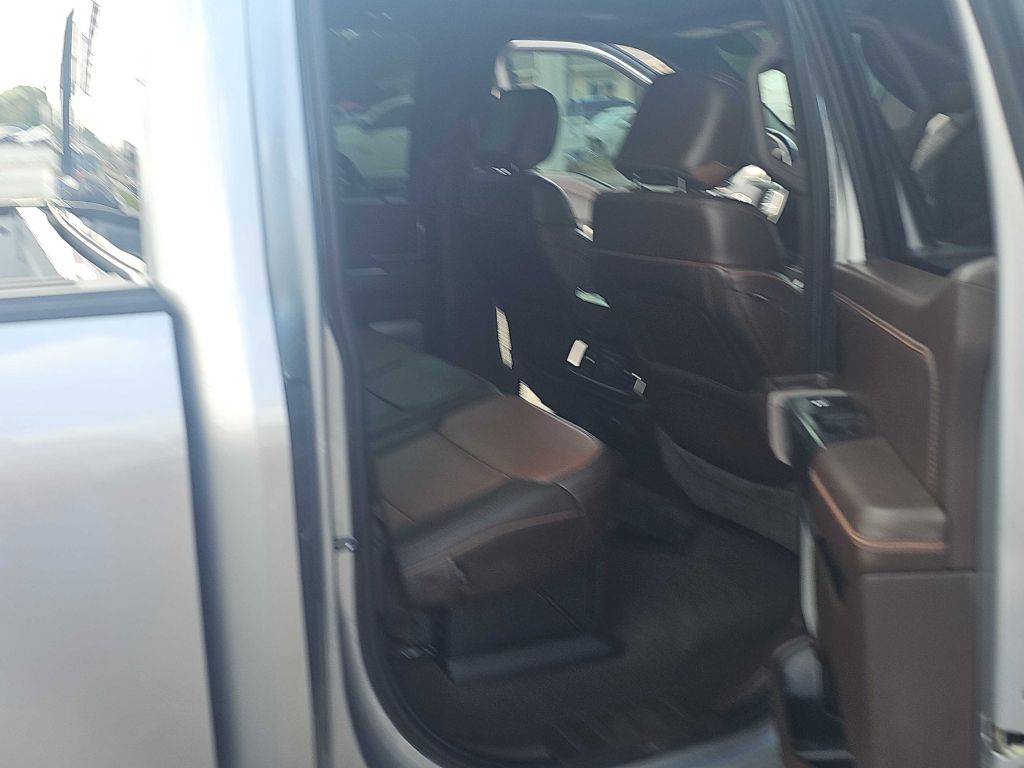 Photo 16 of this FORD F150