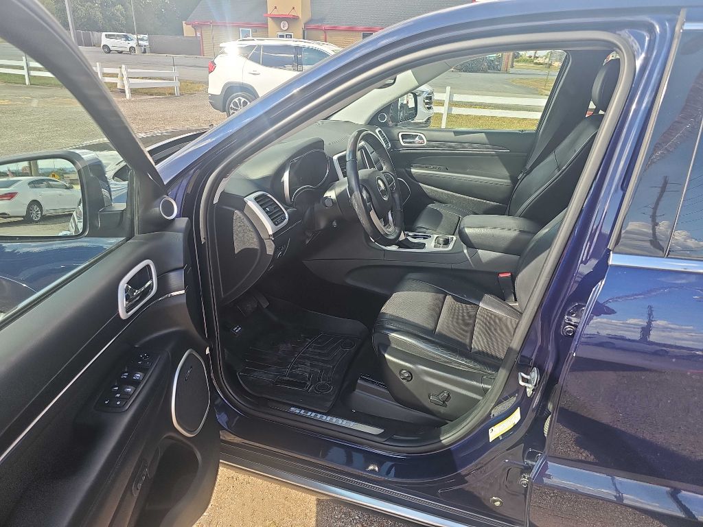 Photo 15 of this JEEP GRAND CHEROKEE