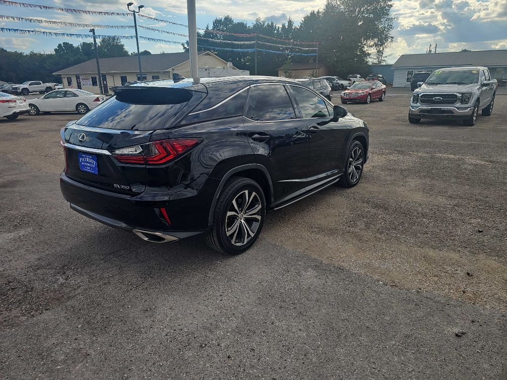 Photo 16 of this LEXUS RX