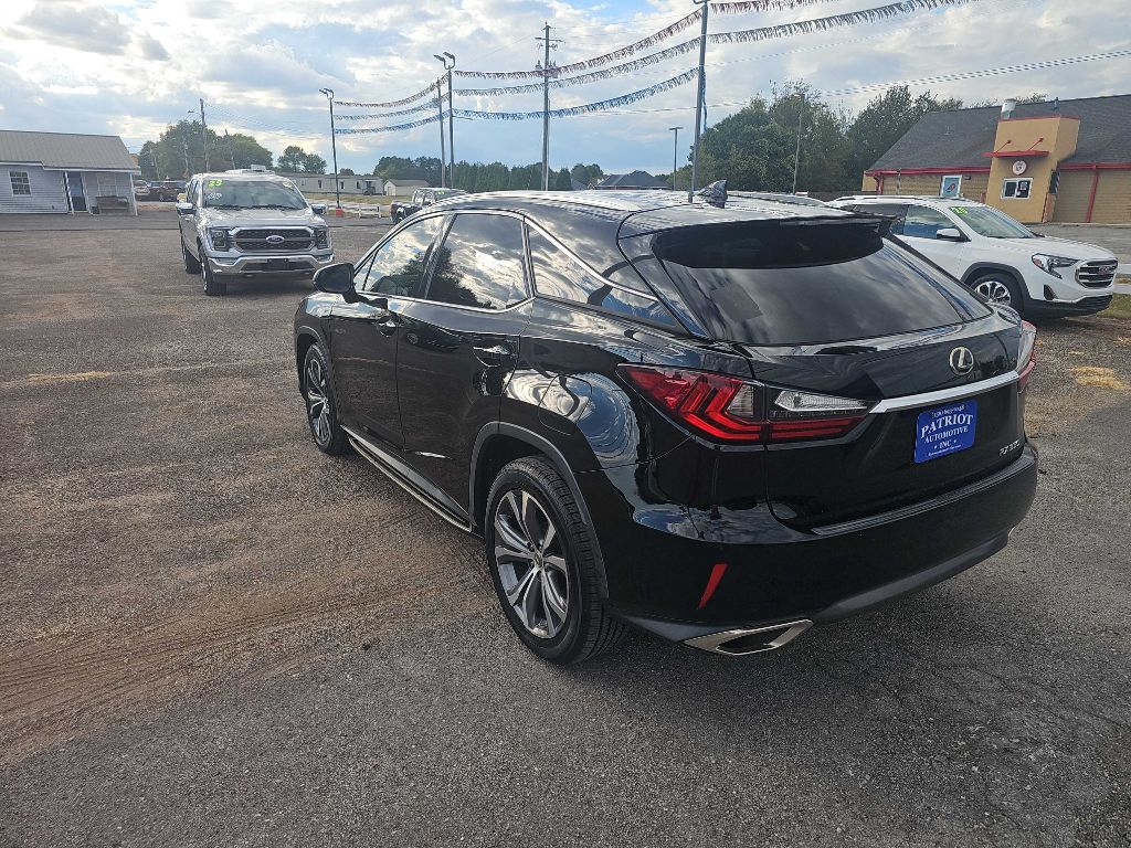 Photo 17 of this LEXUS RX