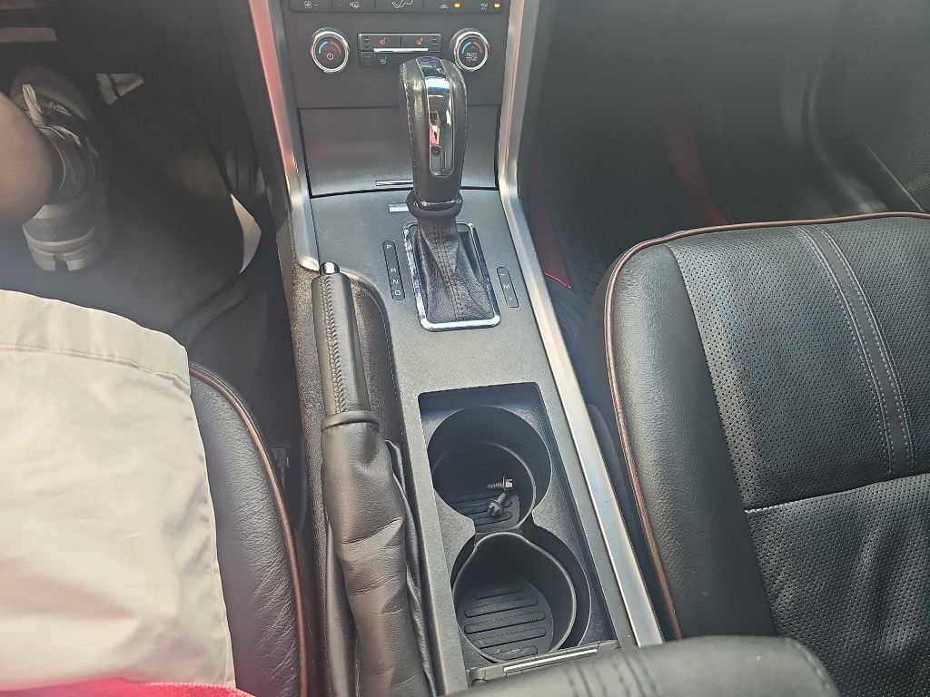 Photo 4 of this LINCOLN MKZ
