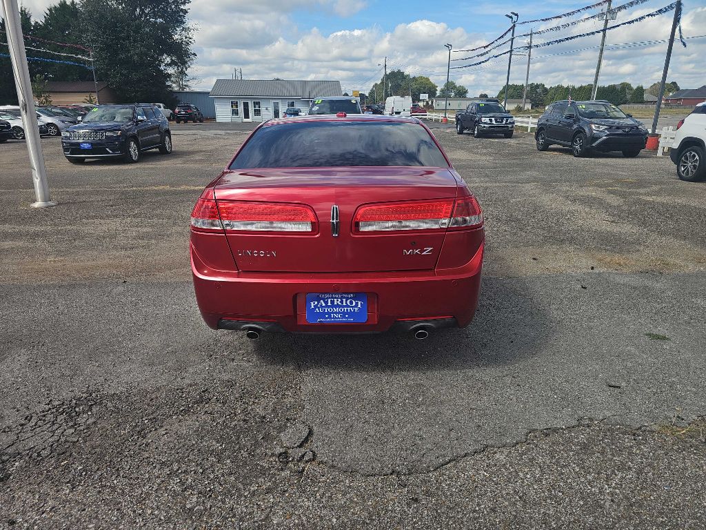 Photo 14 of this LINCOLN MKZ