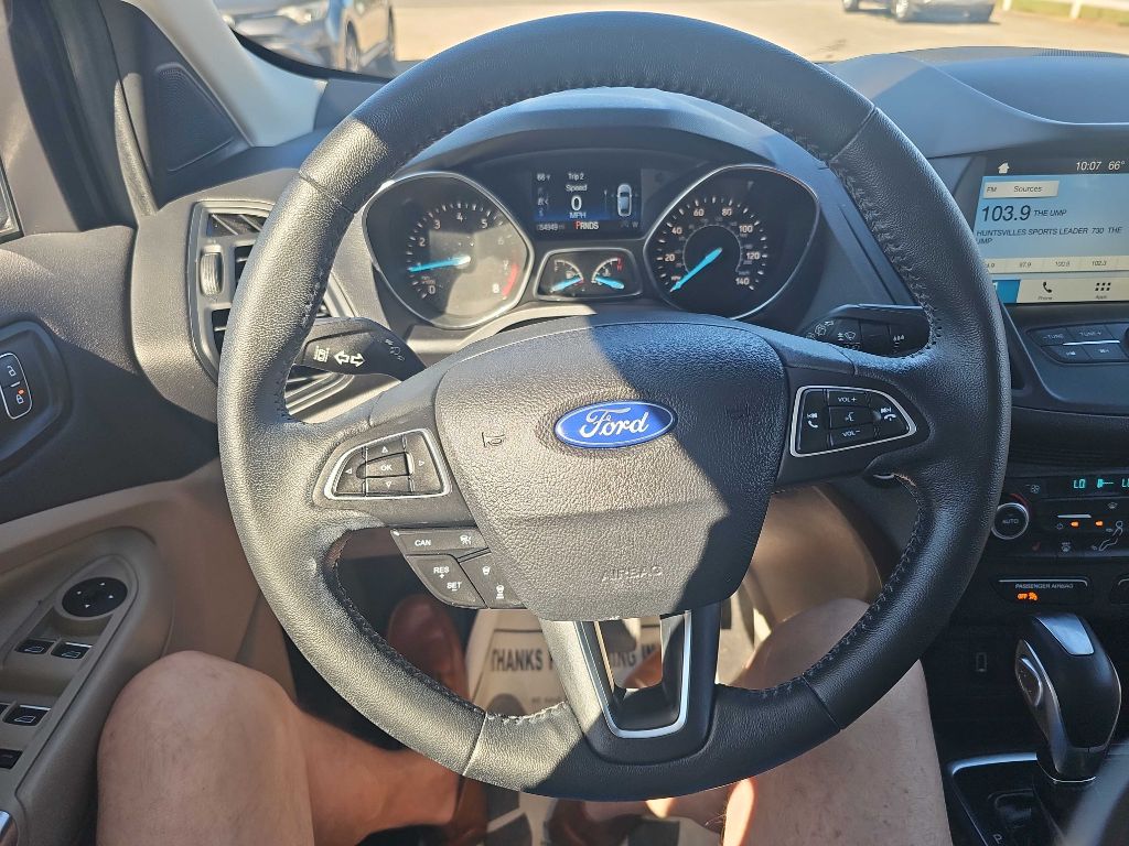 Photo 3 of this FORD ESCAPE