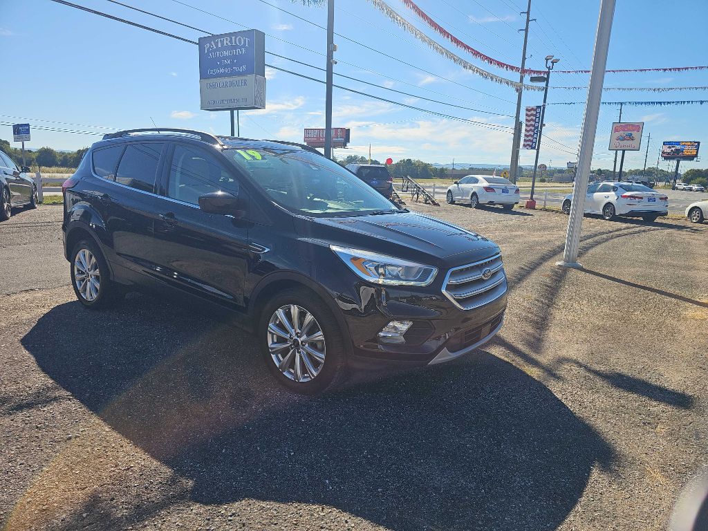 Photo 27 of this FORD ESCAPE