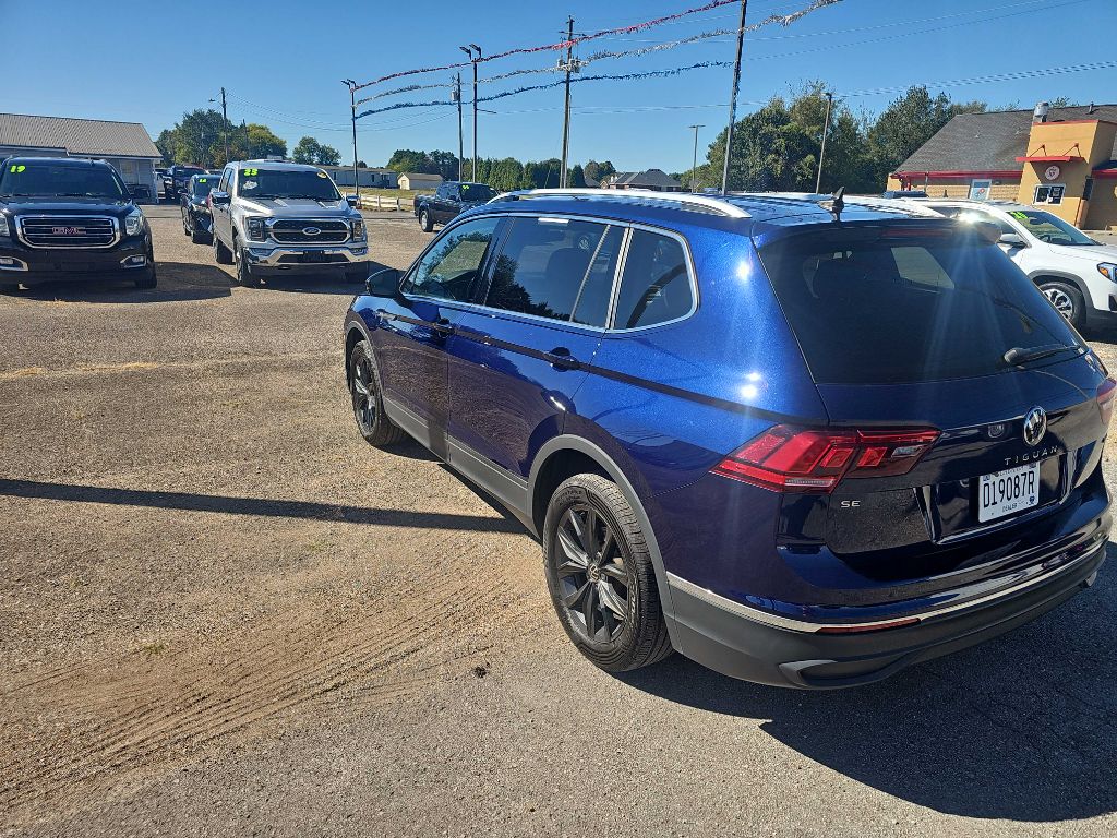 Photo 11 of this VOLKSWAGEN TIGUAN