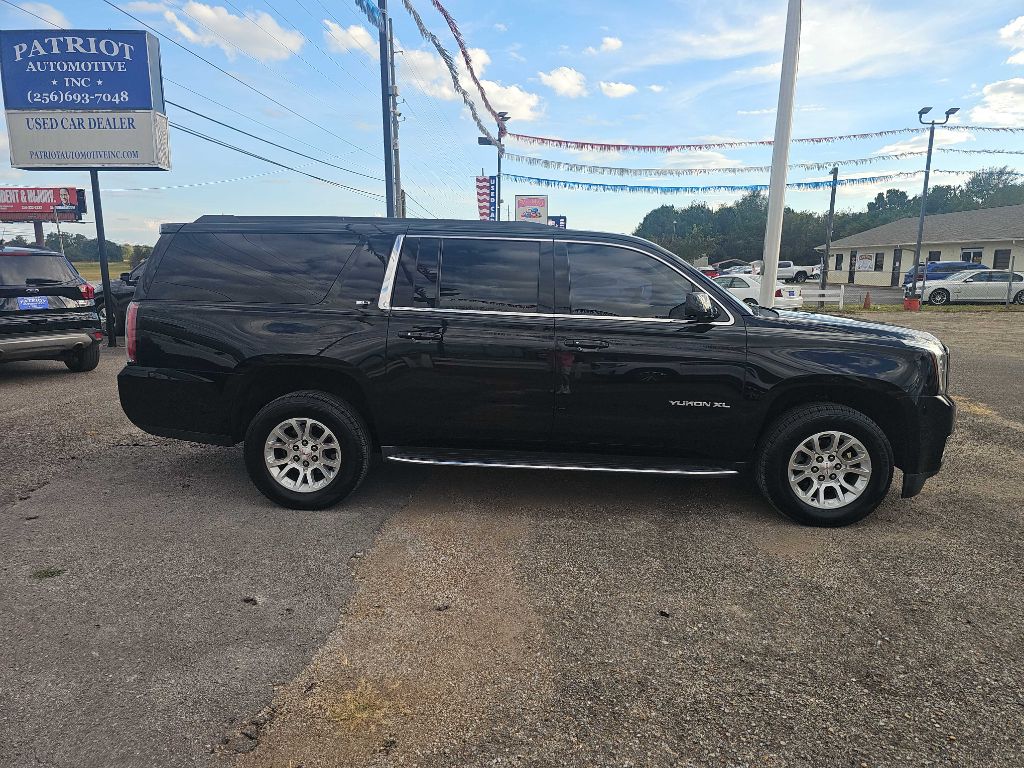 Photo 9 of this GMC YUKON XL