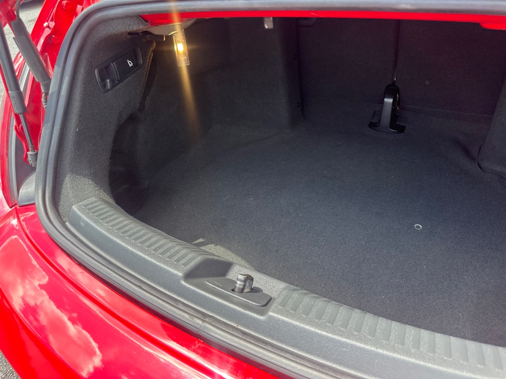 Photo 33 of this VOLKSWAGEN BEETLE CONV