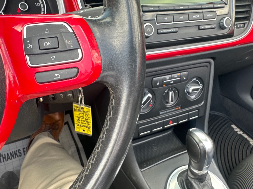 Photo 43 of this VOLKSWAGEN BEETLE CONV